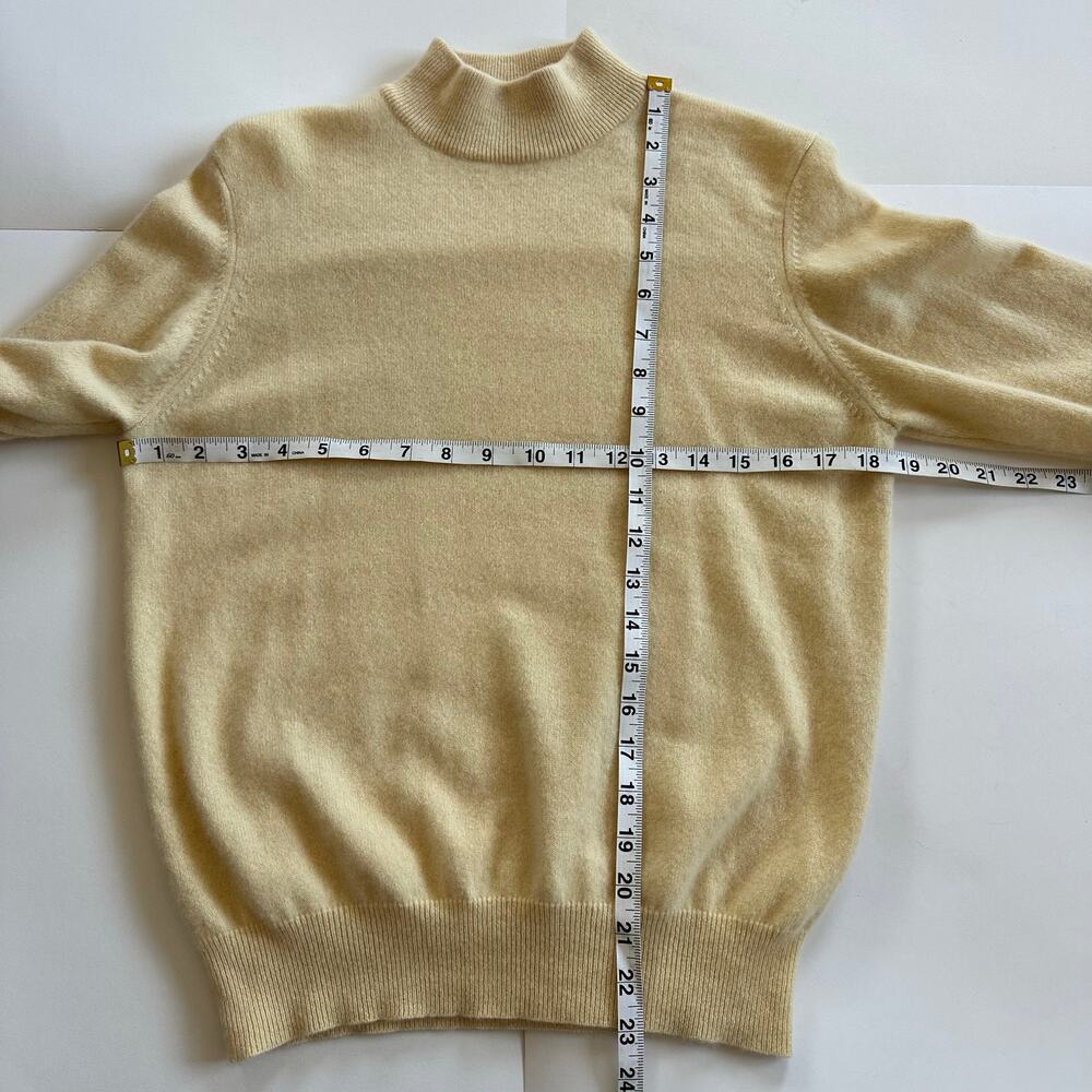 Charter Club Pastel Yellow 100% Cashmere Turtleneck Cozy Sweater Quiet Luxury - Picture 7 of 13